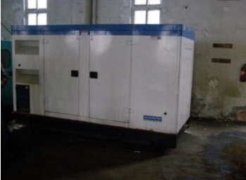 朝阳康明斯150kw大型柴油二手发电机组