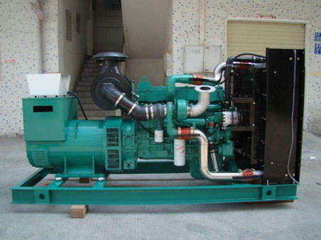 朝阳1100kw康明斯柴油发电机组